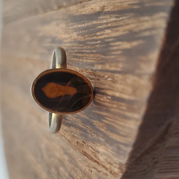 Adjustable band R528 tulip cottagecore ring - Picture 3 of 3